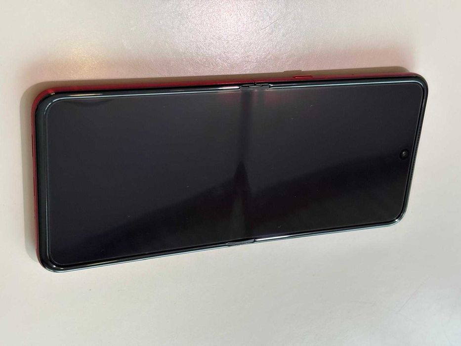 Telefon mobil Motorola razr 60 ultra, Dual SIM