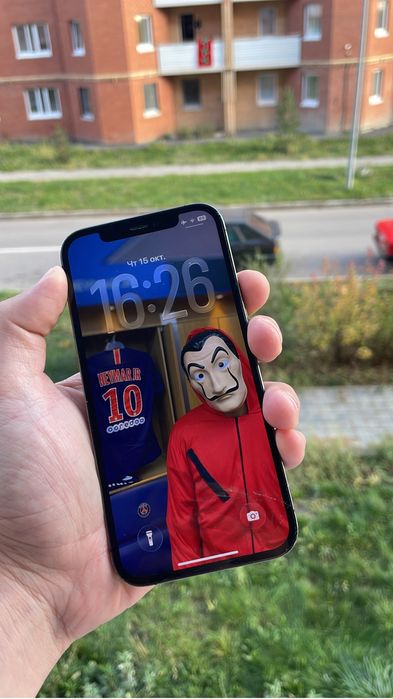 Продам айфон 12 ПРО