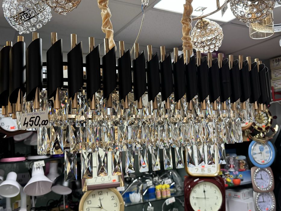 Vand lustre NOI cu cristale