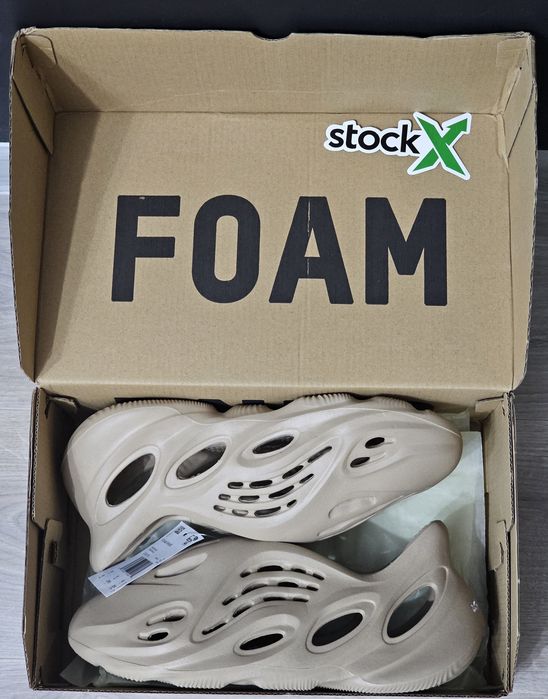 Yeezy Foam Runner Clay