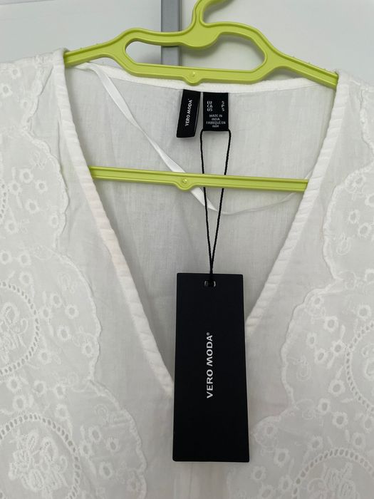 Rochie Vero Moda marimea S noua alba