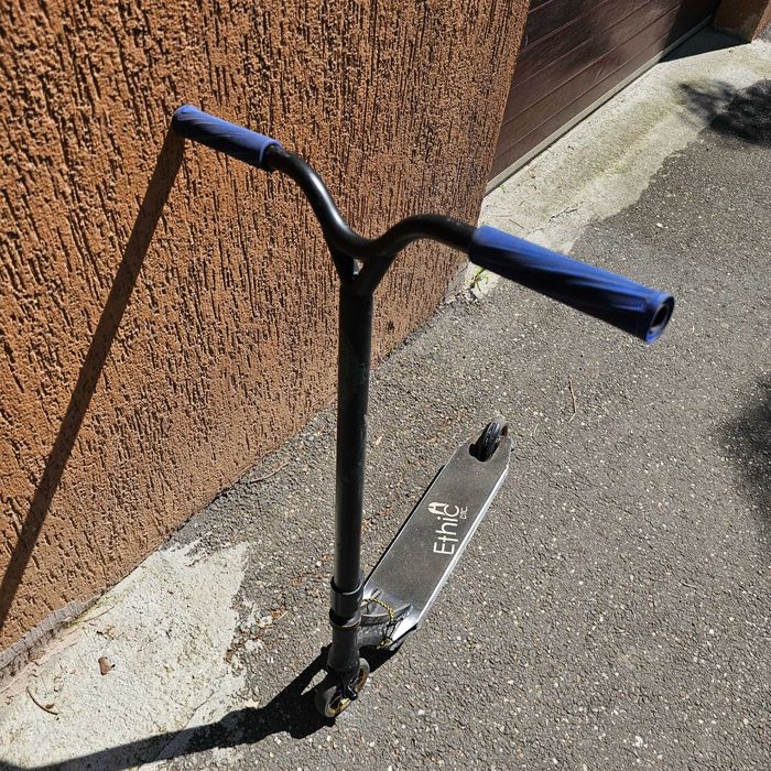 Trotineta freestyle Ethic Erawan și piese