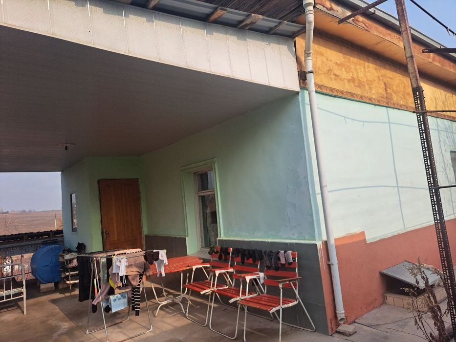 Uy sotiladi yshashga tayyor