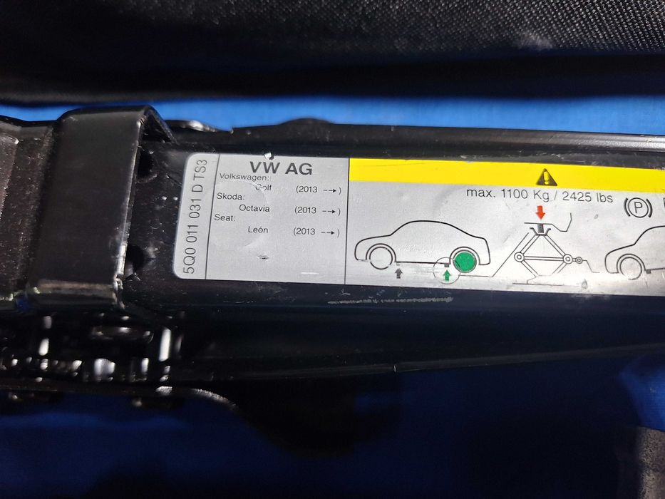 KIT Complet CRIC AUTO VW Golf Skoda Octavia Seat LEON + HUSA