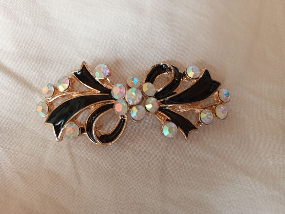 Бижутерия нарядная