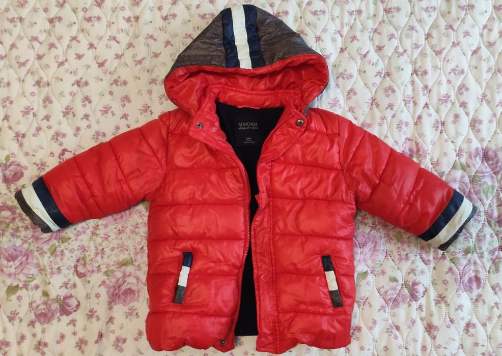 Яке, космонавтка, одеало и възглавница от мемори пяна