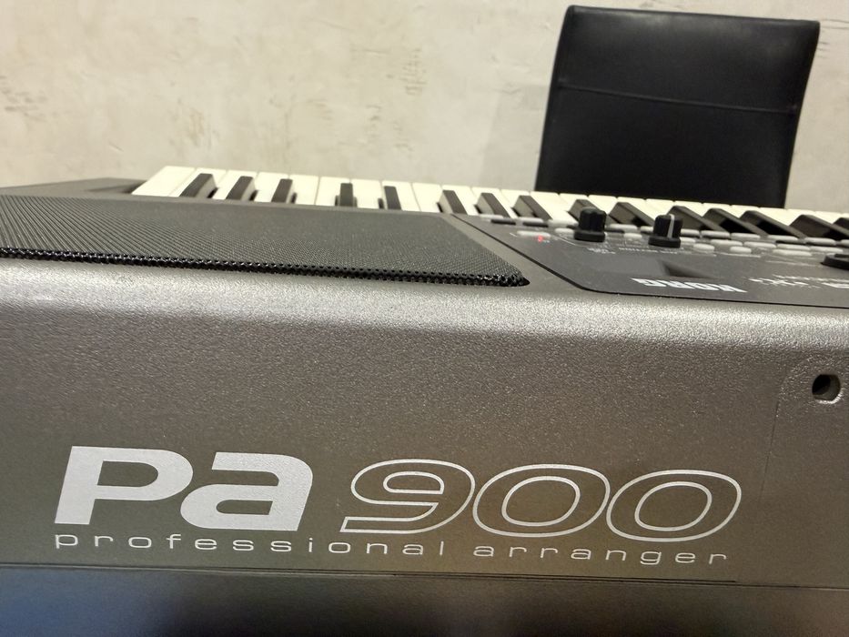 Синтезатор Korg Pa900