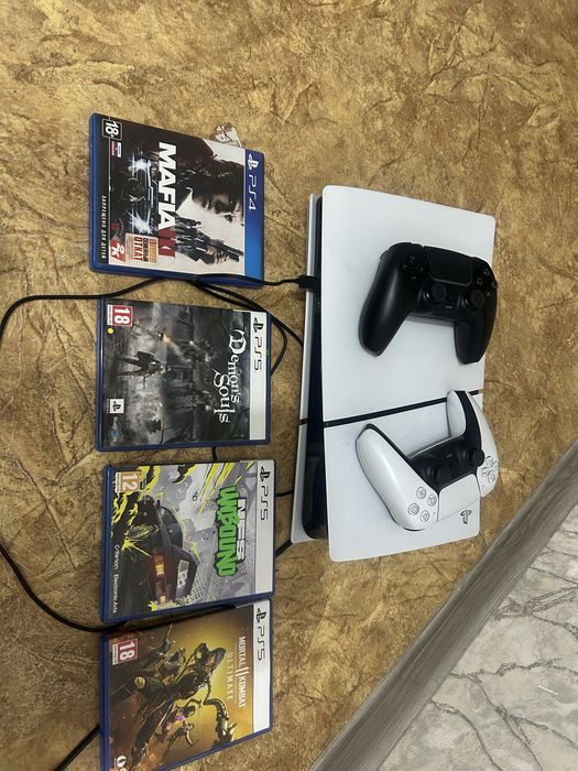 Продам ps5 slim с дисководом и играми