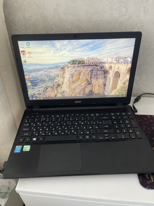 Ноутбук Aser Core i5