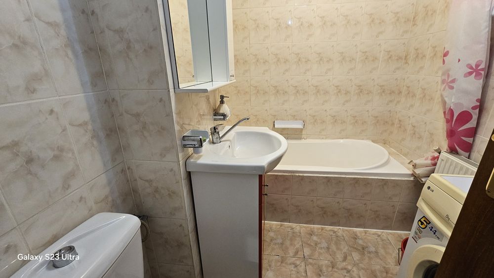 Apartament 2 camere decomandat Onesti .