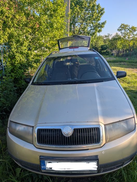 SKODA Fabia 2004