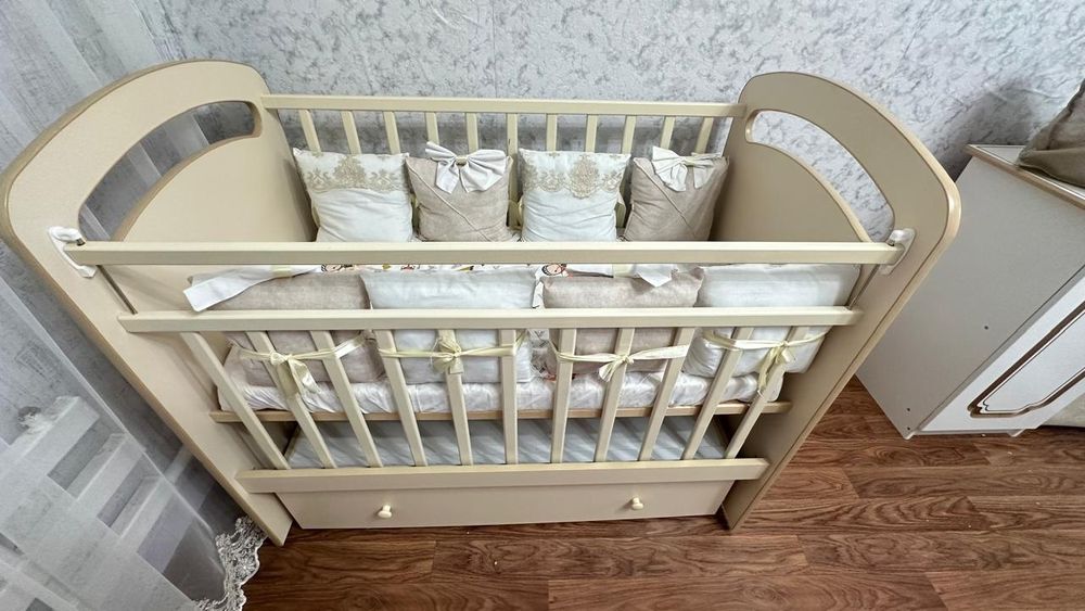 Детская кровать.