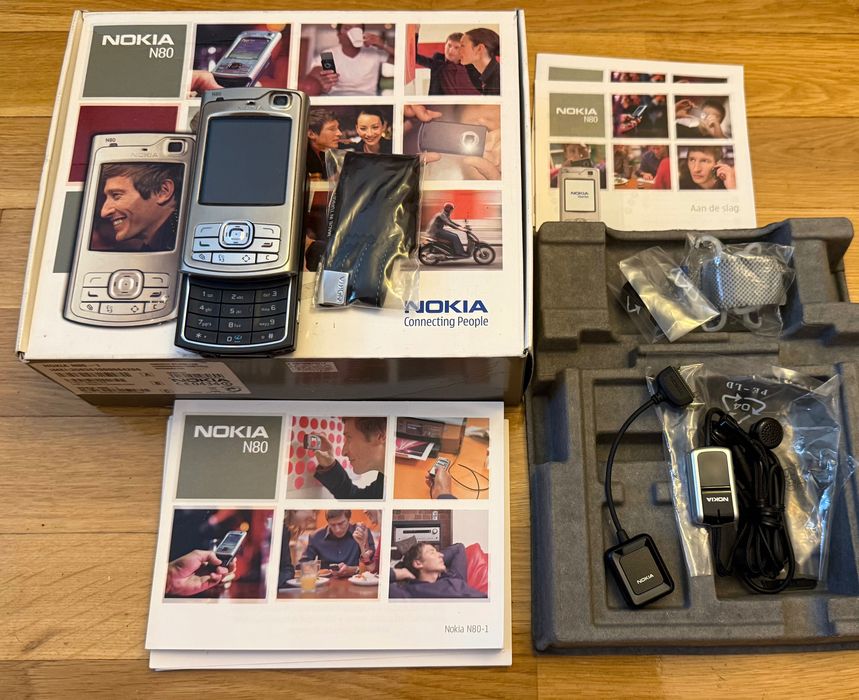 Telefon Nokia N80 CA NOU ! Pachet full ! Raritate classic cu butoane