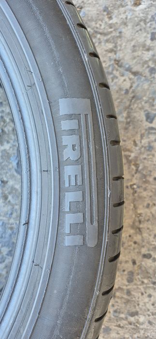 2 anvelope vara runflat Pirelli 315/35/21.Pretul este pe bucata.