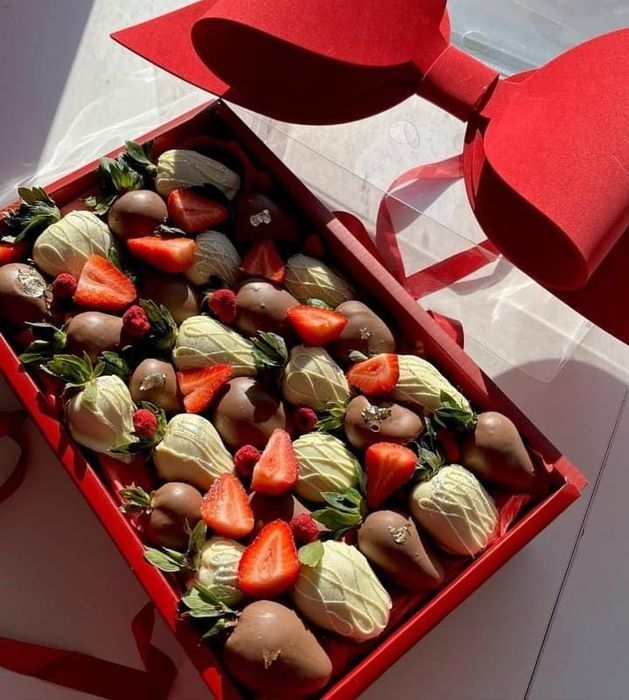 Клубника в шокаладе г.Астана