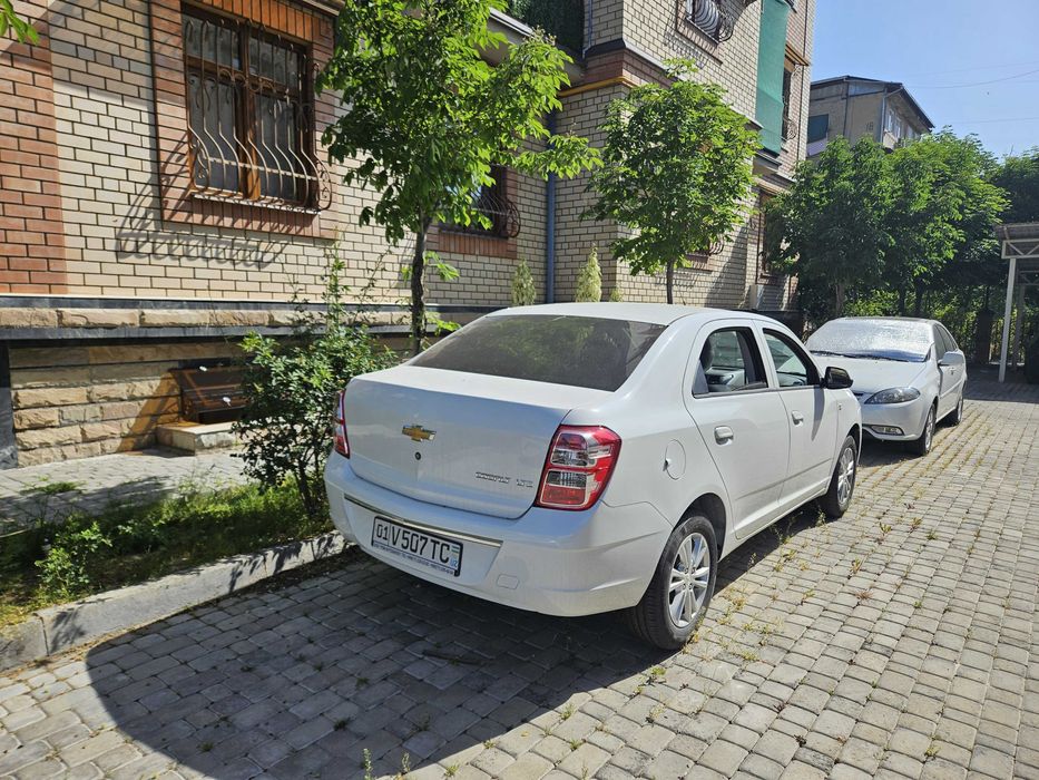 Chevrolet Cobalt 2026 — 2