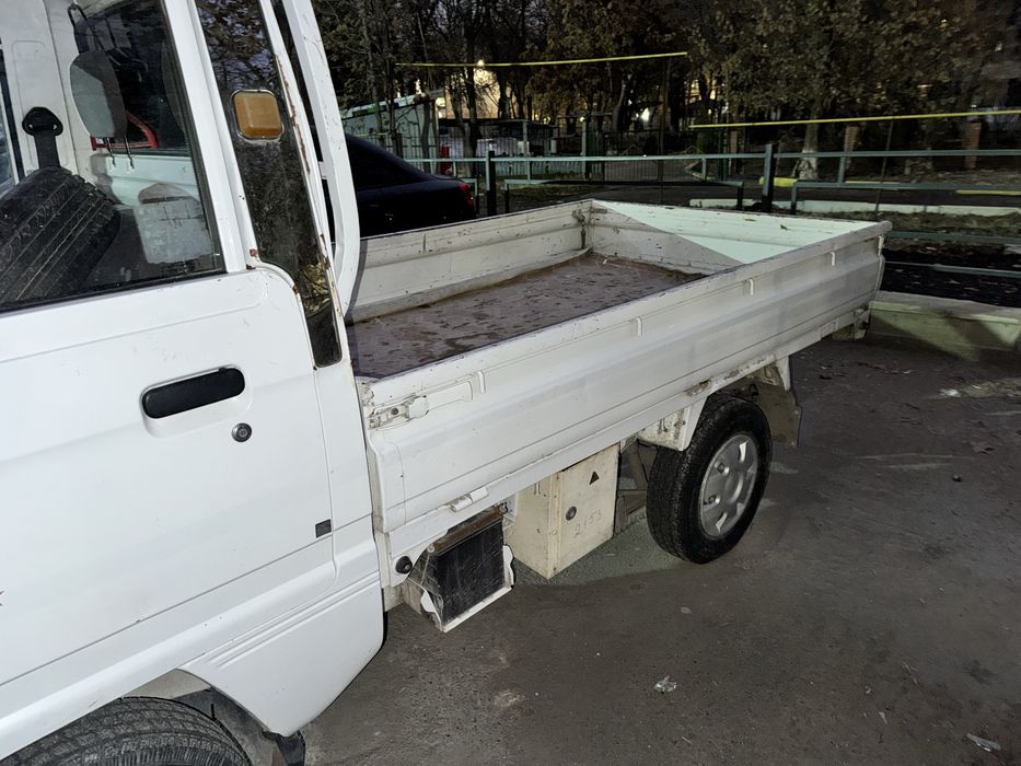 Labo uzimiz moshina xolati yaxshi 178 min yurgan 1 qol moshinq