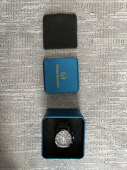 Часы sergio tachini