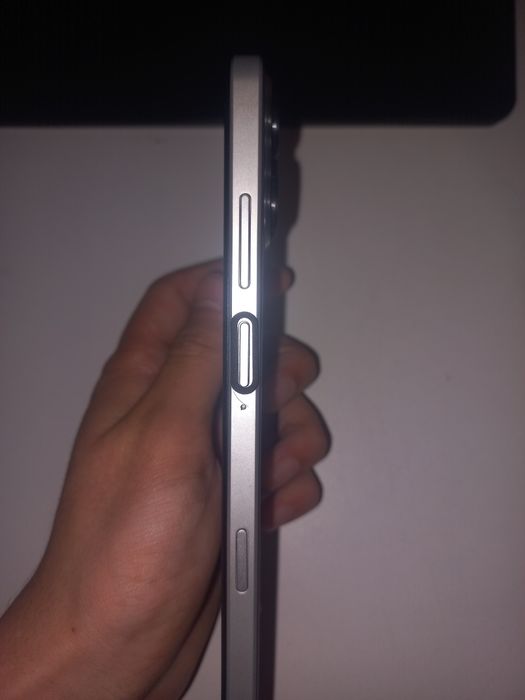 Смартфон Android