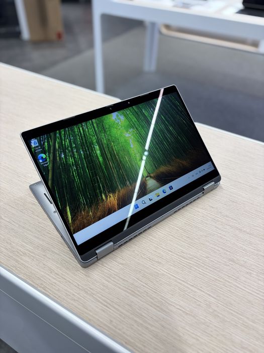 Laptop 2 in 1 Dell Latitude 5320 i7 vPro 16 GB ram 1TB SSD m.2