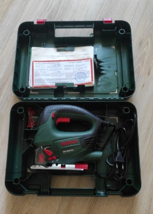 Электролобзик Bosch PST 800 PEL
