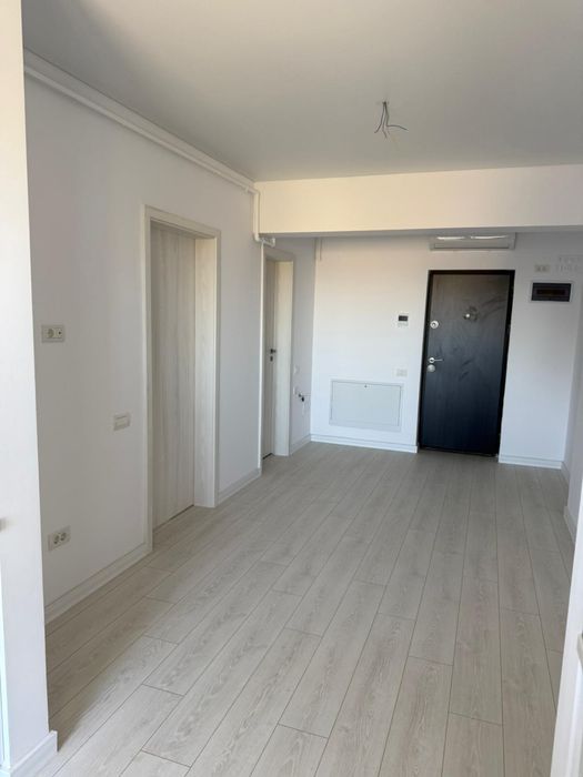 Studio + Parcare Subterana - 81 Residence