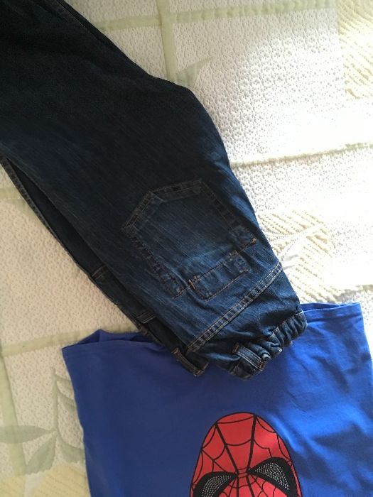 Лот блузка на Спайдърмен и двулицеви летни дънки