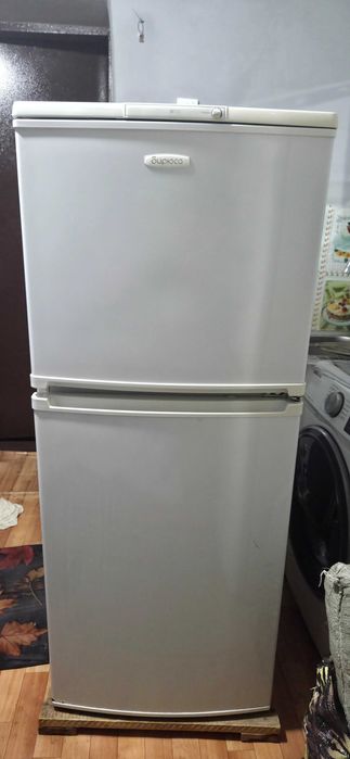 Срочно  Продам  холодильник  б/у. Бирюса