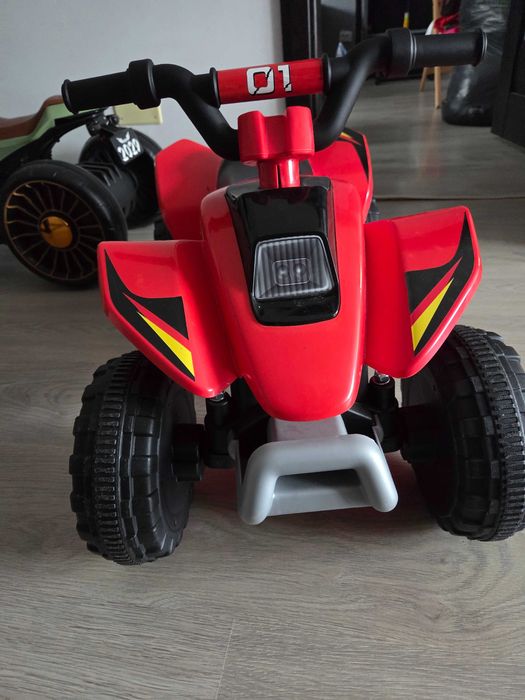 ATV Quad electric pentru copii, Homcom, Cu baterie reincarcabila de 6 V, 18-36 luni, 72 x 40 x 45.5cm, Rosu