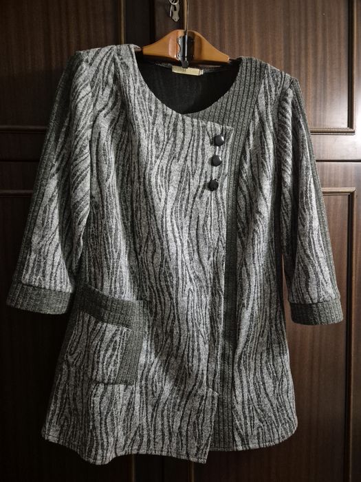 Продаю женскую одежду