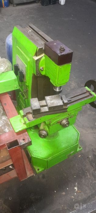 Фрезерный Станок! Срочно Продаётся.