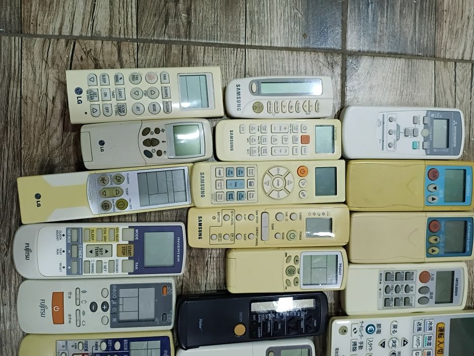 Дистанционно за климатик Air conditioning remote genuine