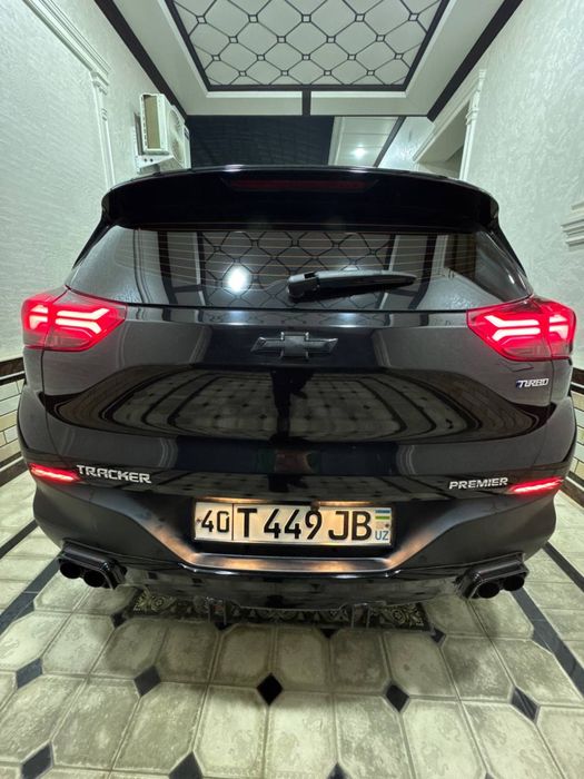 Chevrolet Tracker 2 2023 premier