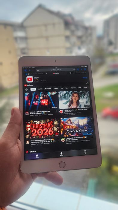 Ipad Mini 4 pentru piese!!!