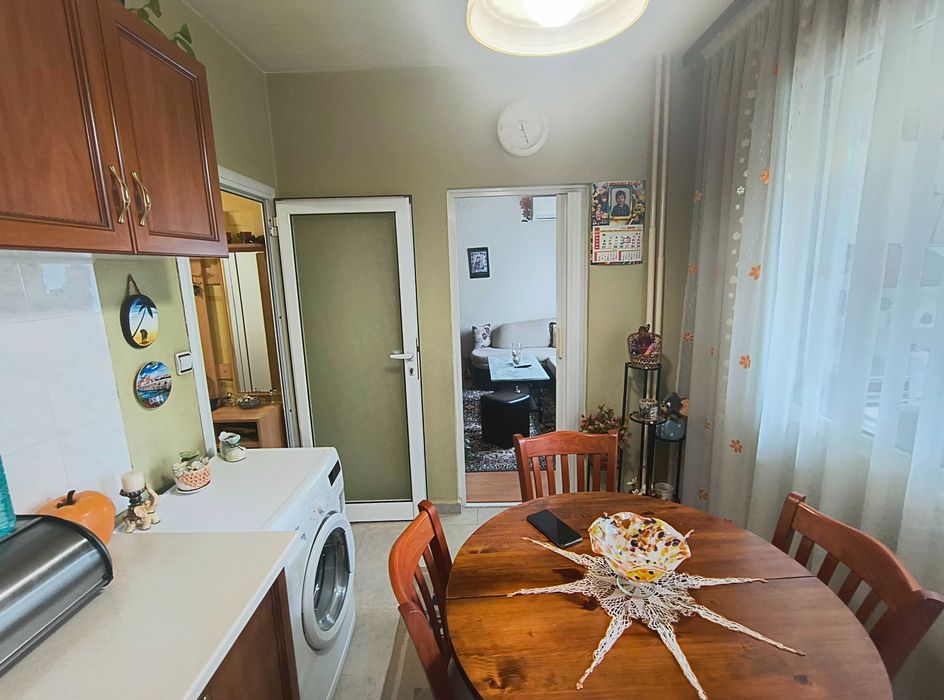 Продава се Двустаен апартамент в Стара Загора, Център - 48 кв.м за 1157 €/кв.м - Снимка #5