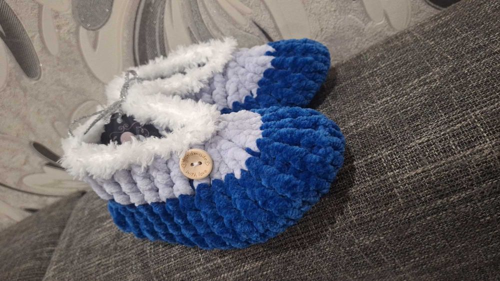 Детски плетени пантофки