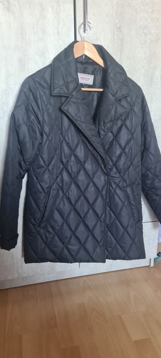 Продам куртку сезон весна -осень