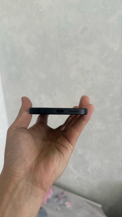 Айфон 15/128/100