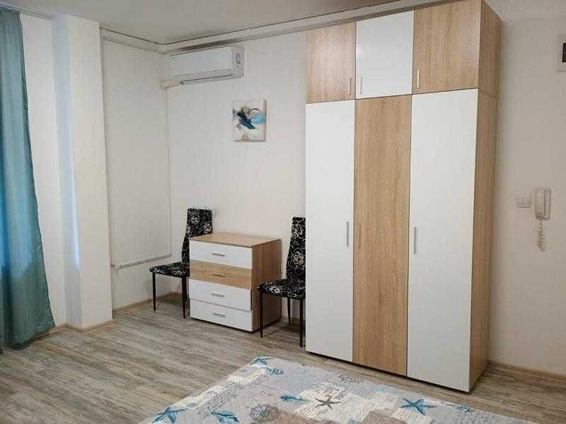 Дава се под наем Двустаен апартамент в Бургас, Център - 70 кв.м за 326.4 € - Снимка #8