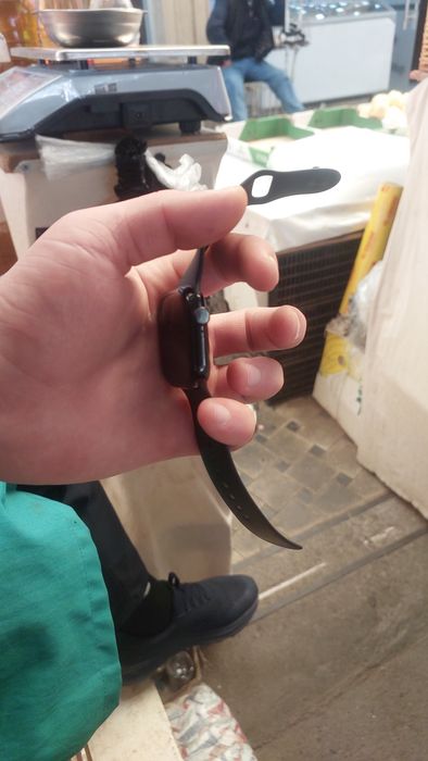 I watch 10 sotiladi,продаётся I watch 10