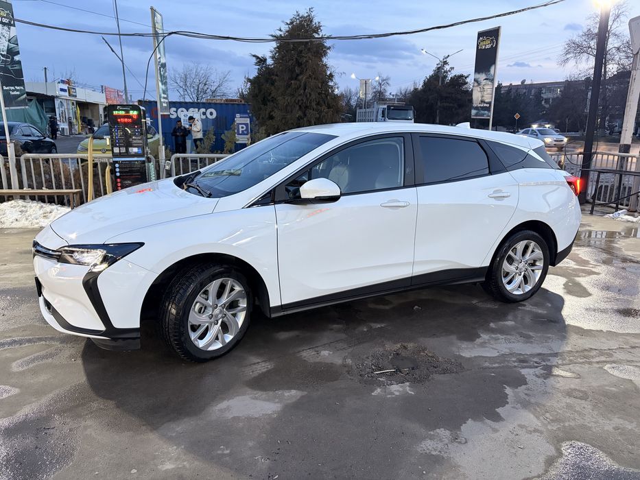 Buick velite 6 (Fashion PLUS)