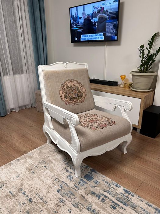 Fotoliu din lemn masiv