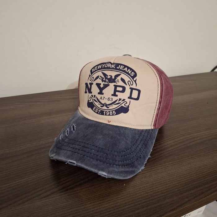 Шапки с козирка всесезонни