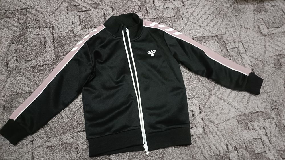 Trening fetiță Hummel