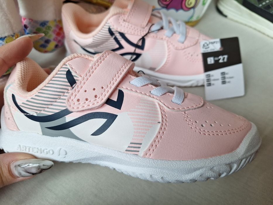 Нови детски маратонки и сандали за момиченце, размер 27