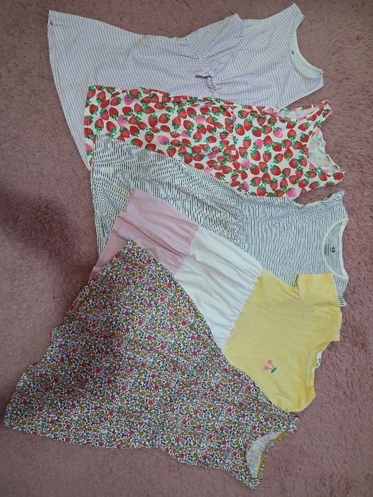 Рокли за госпожица 122-128 см.