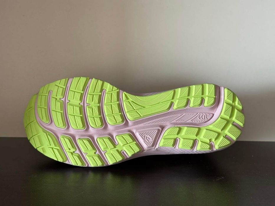 Asics GEL-CUMULUS 23 GS 39.5номер 25см Стелка Нови с Кутия