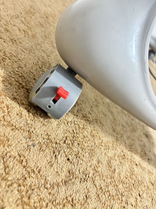 стульчик для кормление , совсем новый состояние отличное