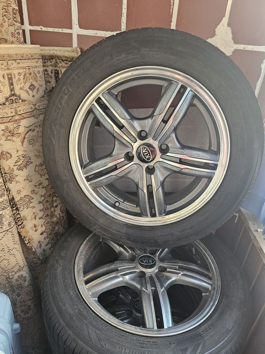 Продам шины в комплекте