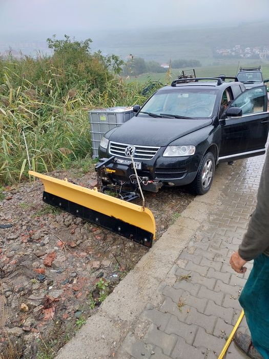 Inchiriez Utilaje Basculante 8x4,6x4,Buldozer,Excavator,Buldoexca